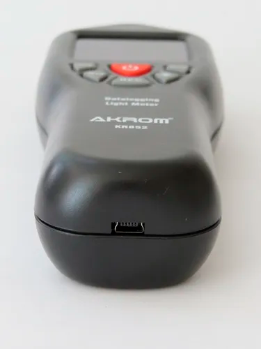 KR852 - Luxímetro Digital com Datalogger (memória para 20.000 leituras) com certificado - Imagem 3